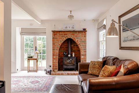 5 bedroom detached house for sale, Hogbens Hill, Selling, ME13