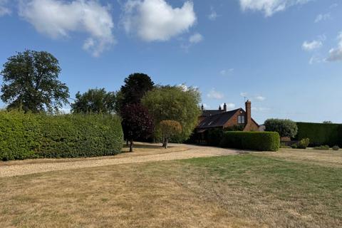 undefined, Sneads Green  Droitwich  WR9 0PZ