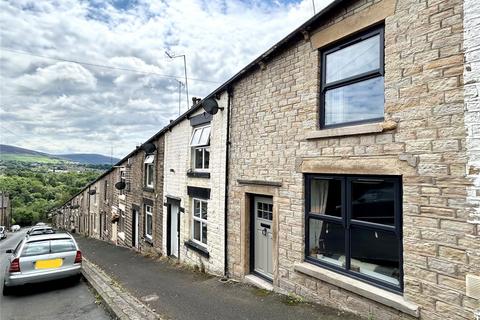 New Earth Street, Mossley, OL5