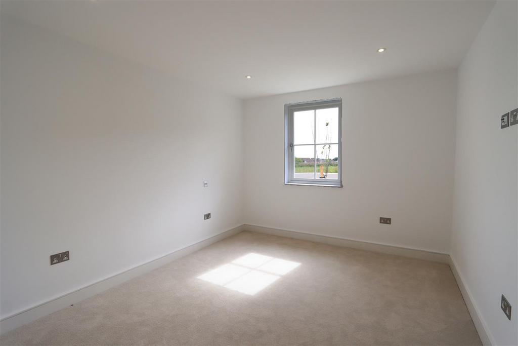 Ground floor bedroom edit.jpeg
