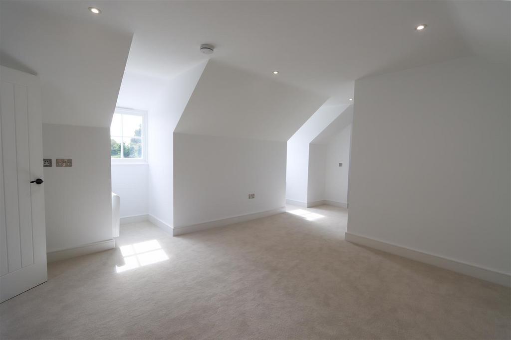 Upstairs bedroom edit 2.jpg