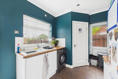 3 bedroom semi-detached house for sale, Wold Road, Hull, HU5 5UW