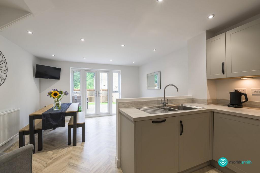 House in Sheffield - View 4