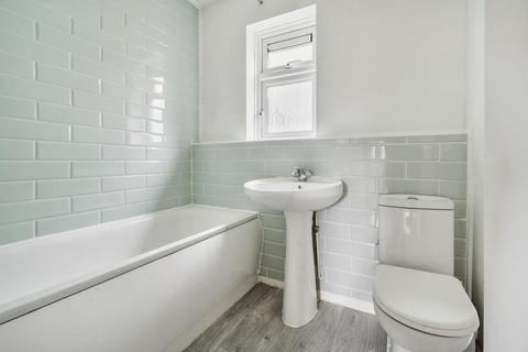 undefined, Alpine Court,  Basingstoke,  RG22