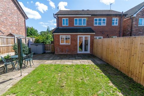 30 Beechfield Drive, Middlewich, CW10 9QE