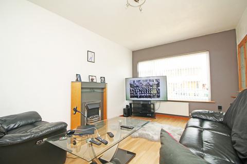 3 bedroom semi-detached house for sale, North Drive, Wesham PR4