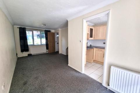 2 bedroom terraced house for sale, Acer Grove, Ipswich, IP8