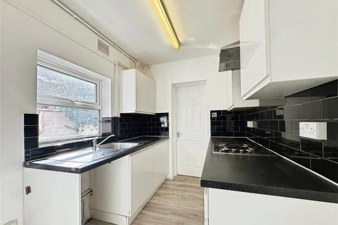 3 bedroom terraced house to rent, Filey Road, Berkshire RG1