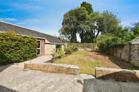 3 bedroom detached bungalow for sale, Woodland Drive, Anlaby, Hull