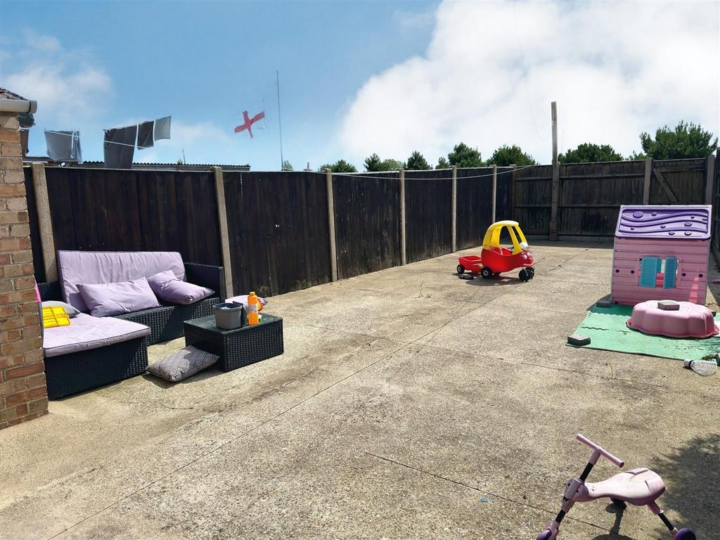 GARDEN.jpg