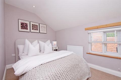 3 Buttacre Lane, Askham Richard, York, YO23 3PE