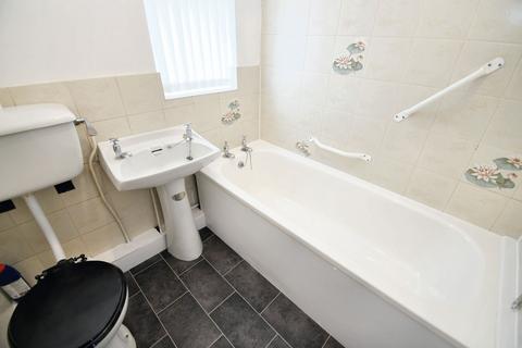 9 Bradburn Grove, Eccles, Manchester, M30 0UD