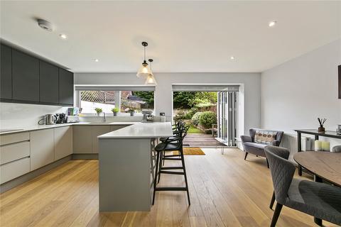 9 Fitzwilliam Avenue, Richmond, TW9 2DQ