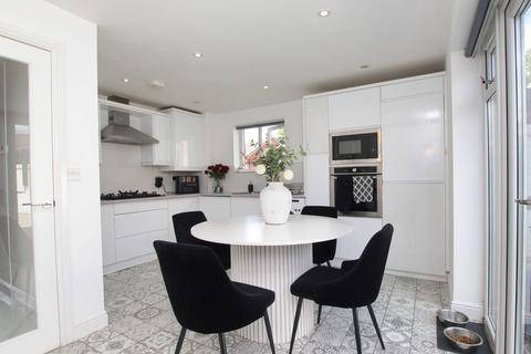 undefined, Brynteg Green, Beddau, CF38 2PT