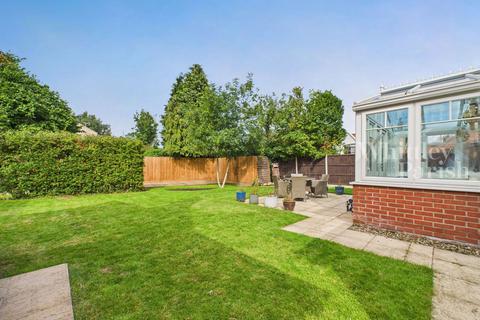 undefined, Waterside Gardens, Newton Flotman