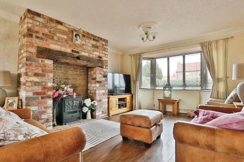 5 bedroom detached house for sale, Main Street, Driffield YO25