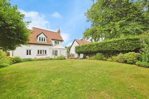 4 bedroom detached house for sale, Manor Fields, West Ella, Hull, HU10 7SG