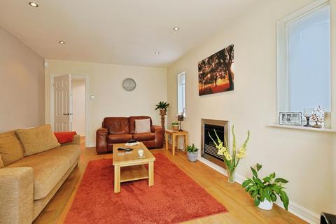 4 bedroom detached house for sale, Manor Fields, West Ella, Hull, HU10 7SG