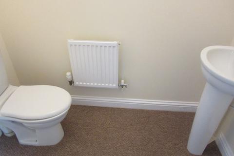 3 bedroom terraced house to rent, Otter Close, Downham Market, PE38