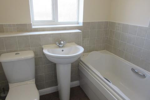 3 bedroom terraced house to rent, Otter Close, Downham Market, PE38