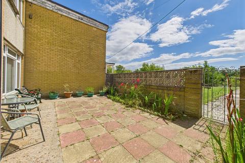 undefined, Pwll-Y-Waun, Porthcawl CF36