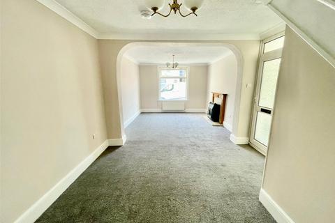 2 bedroom semi-detached house to rent, Birkbeck Road, Sidcup, Kent, DA14