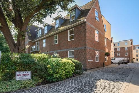 Shippam Street, Chichester, PO19