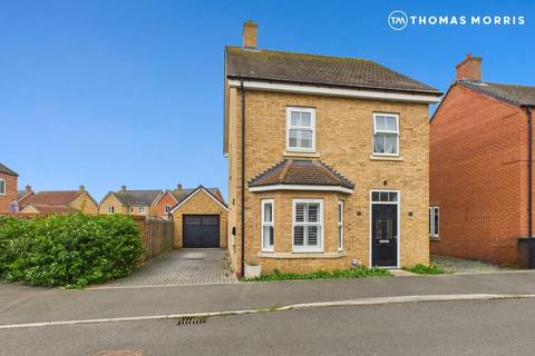 3 Carter Meadow, Biggleswade, SG18 0LB