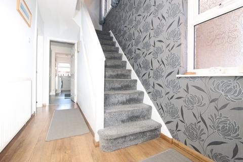 4 bedroom semi-detached house for sale, Rosemary Road, Kidderminster, DY10