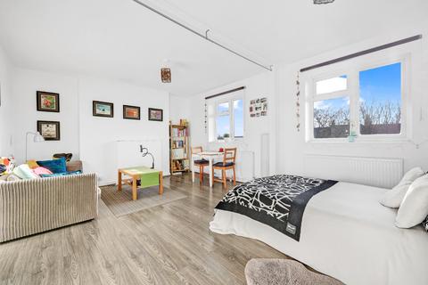 Studio for sale, Glenarm Road, London E5