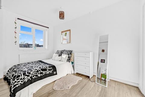 Studio for sale, Glenarm Road, London E5