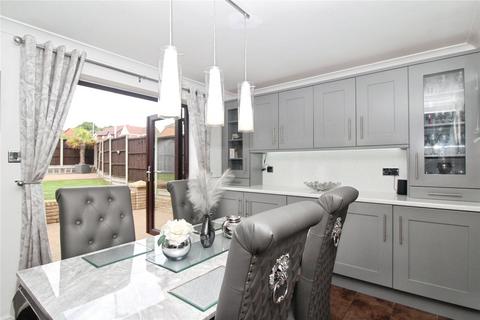 4 bedroom detached house for sale, Shrewsbury Close, Leicester LE9
