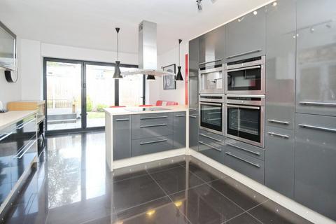 undefined, Poole Road, BRANKSOME, BH12