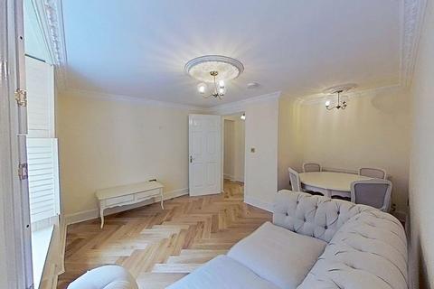 1 bedroom flat to rent, William Street, Edinburgh, EH3