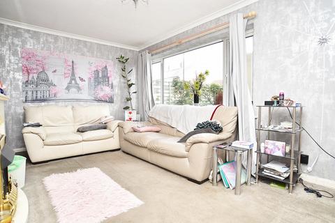 undefined, Avenue Close, Harrogate