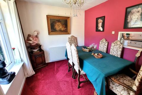 5 Blyth Close, Wenhaston, Halesworth, IP19 9EE