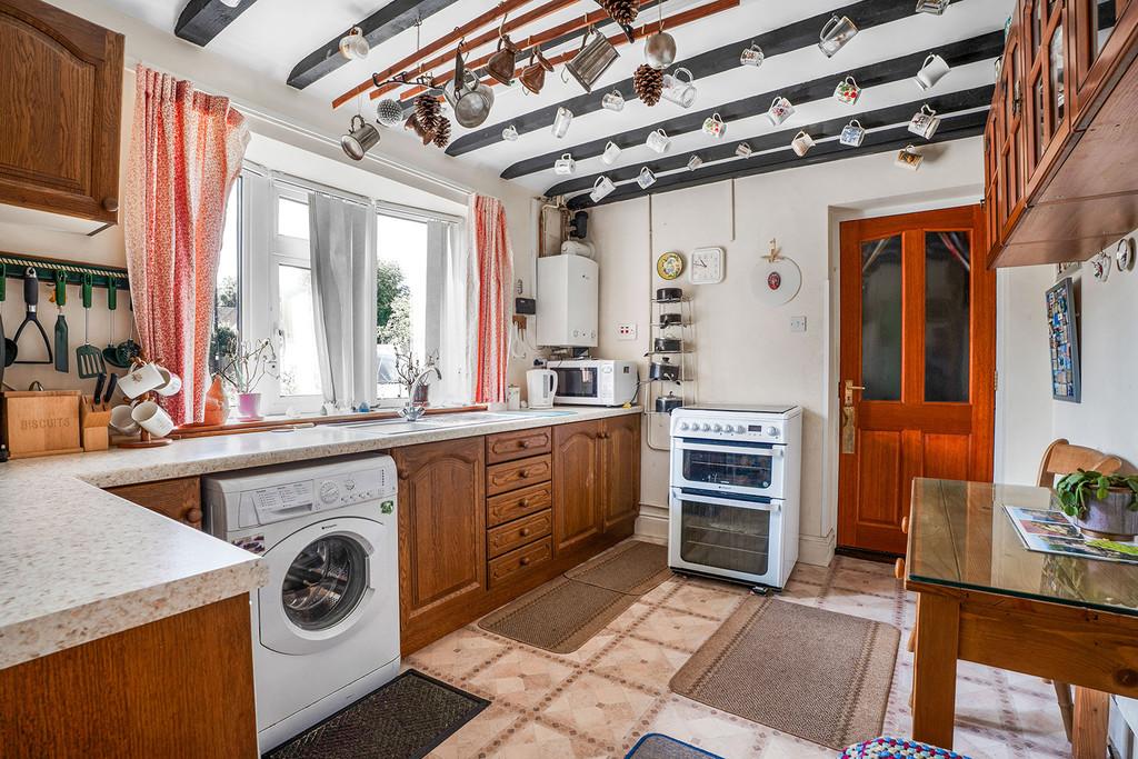 Kitchen breakfast room