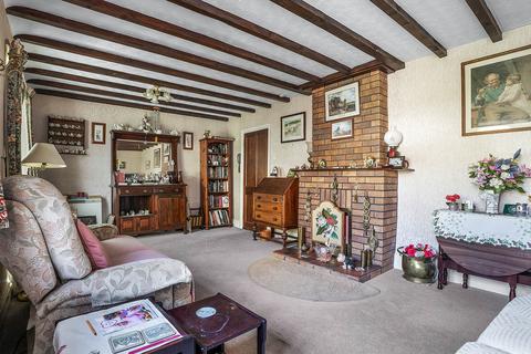 2 bedroom detached bungalow for sale, Kineton