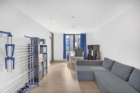 1 bedroom flat to rent, West Apartments, Ashley Road