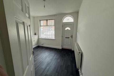 2 bedroom terraced house to rent, Pargeter Street, Walsall, West Midlands