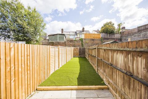 3 bedroom terraced house for sale, Rochdale Road, Tunbridge Wells