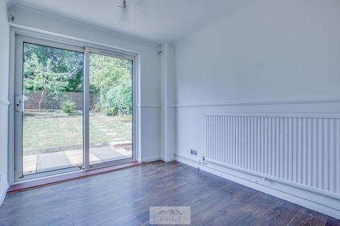 3 bedroom semi-detached house for sale, Osprey Road, Sheffield S26