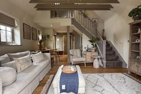 1 bedroom detached house for sale, Lower Road, Bratton