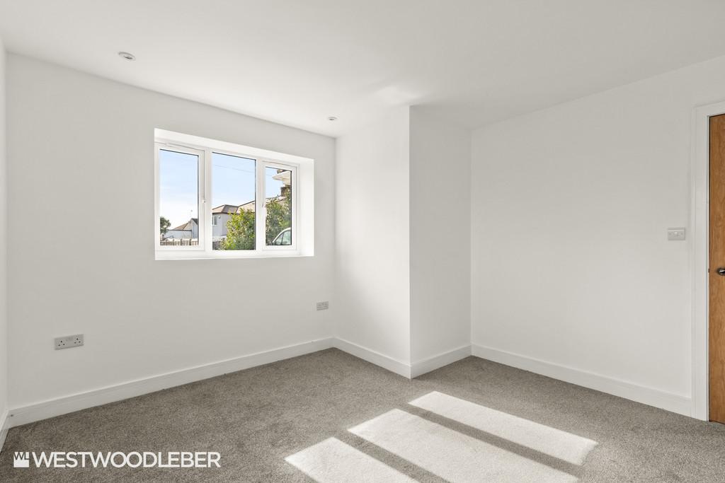 Widford Road 12