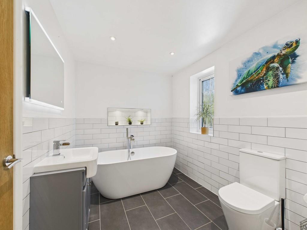 Cam04092 g0 pr0080 still015