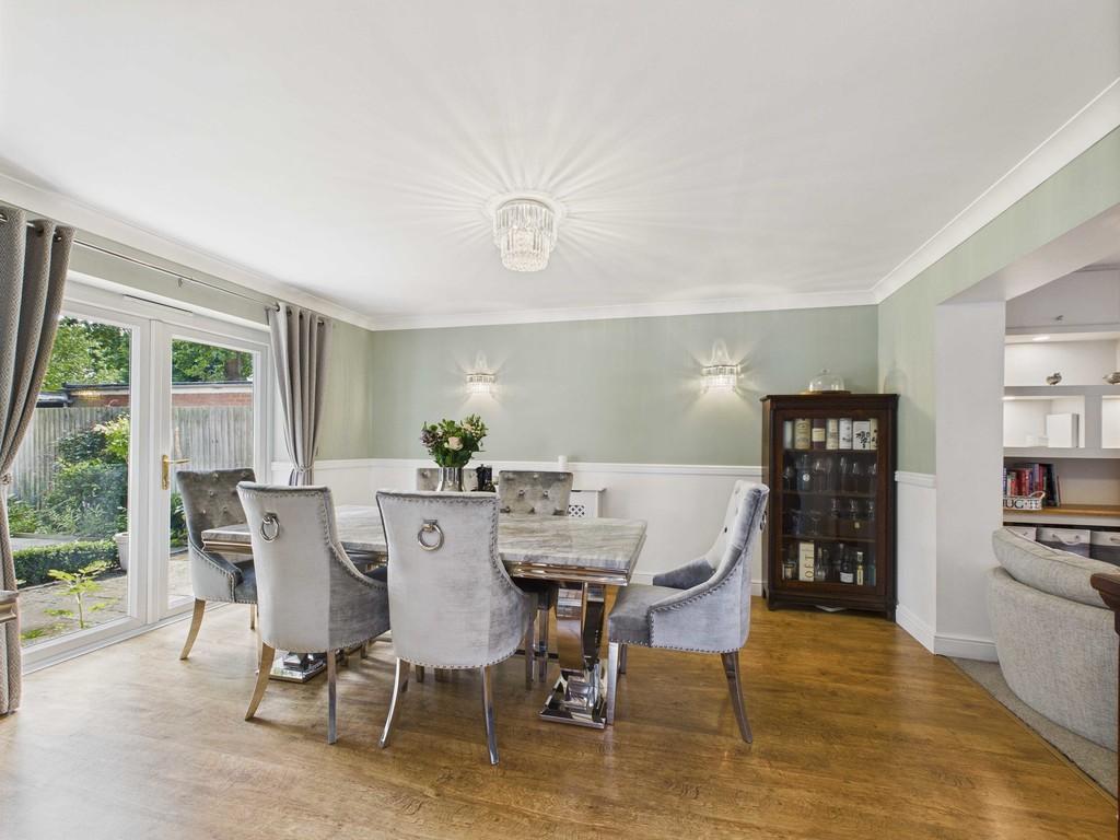 Cam04092 g0 pr0080 still005