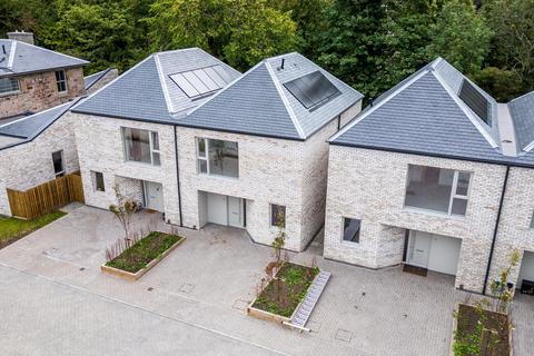 undefined, Pentland View, Edinburgh, EH10.