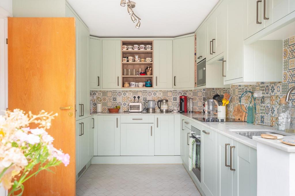 0 W6 RWW - Kitchen B.jpg