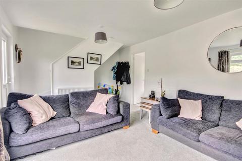 2 Fleet Terrace, Rogart, IV28 3TY