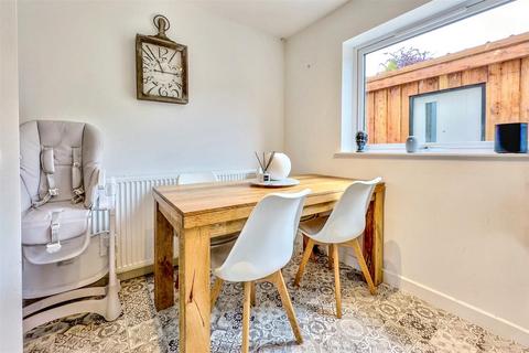 2 Fleet Terrace, Rogart, IV28 3TY
